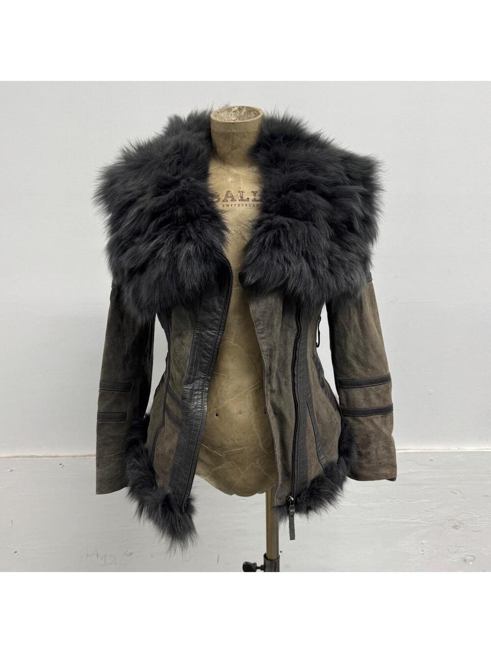 Vintage ONLY Grey Suede Funnel-Neck Fox Fur Jacket - Picture 6 of 8